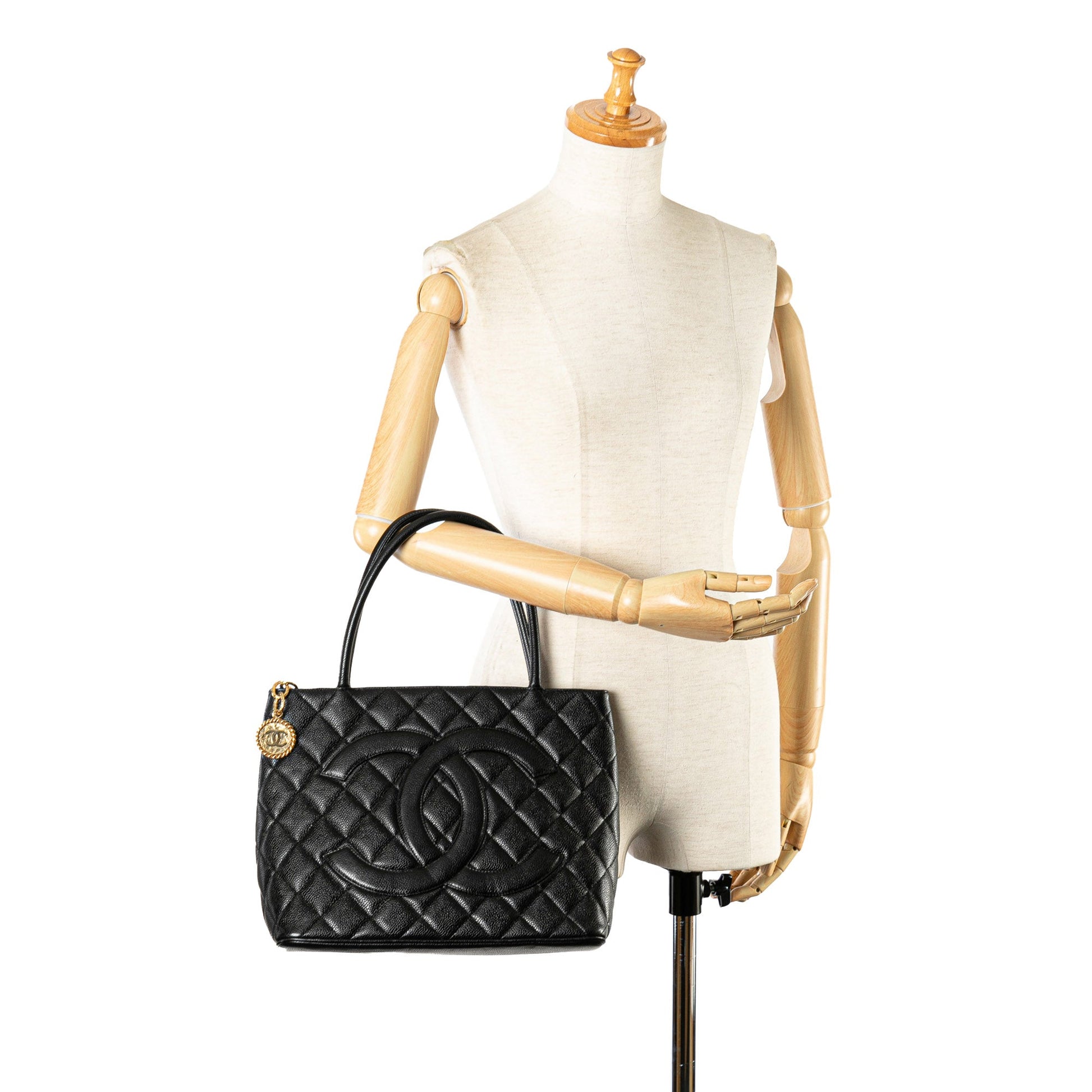 Chanel Tote Bag - Lynora Bags