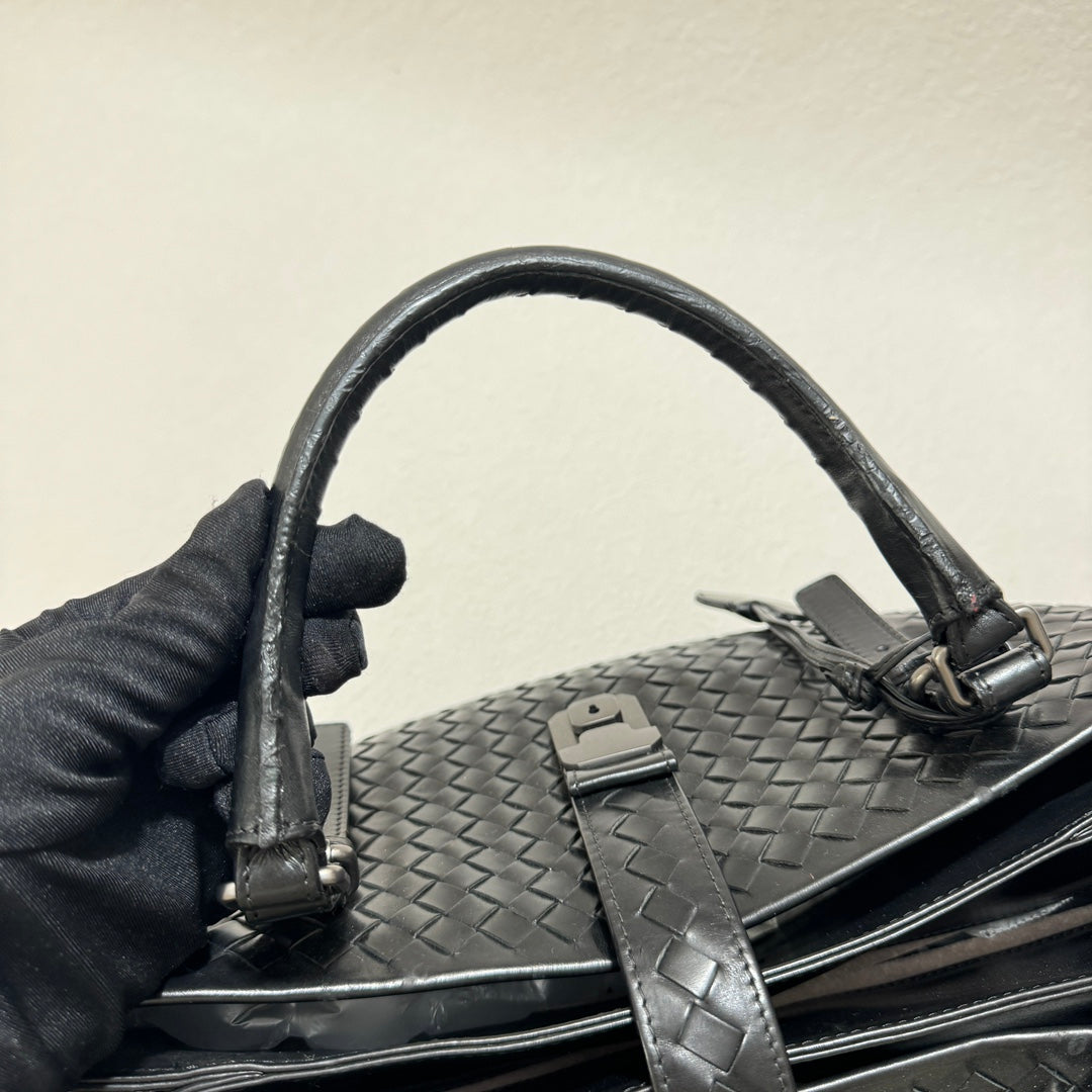 Bottega Veneta Roma Handbag Bag Intrecciato Nappa Leather Black Large 35cm