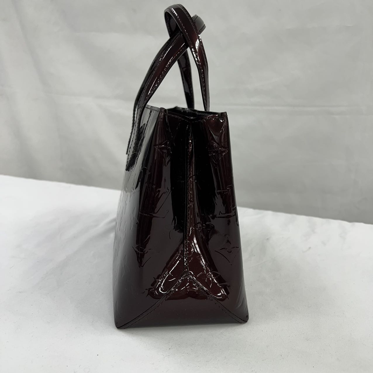 LOUIS VUITTON Vernis Wilshire PM