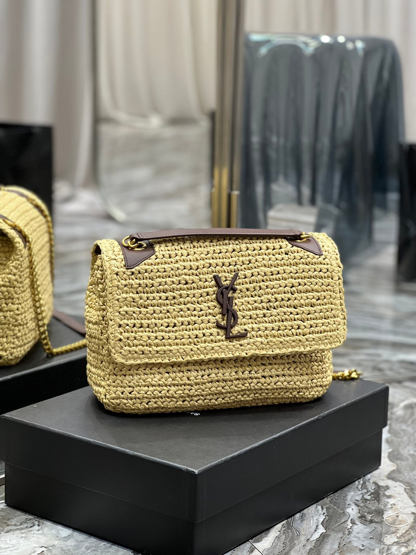 Yves Saint Laurent Niki Medium Chain Bag