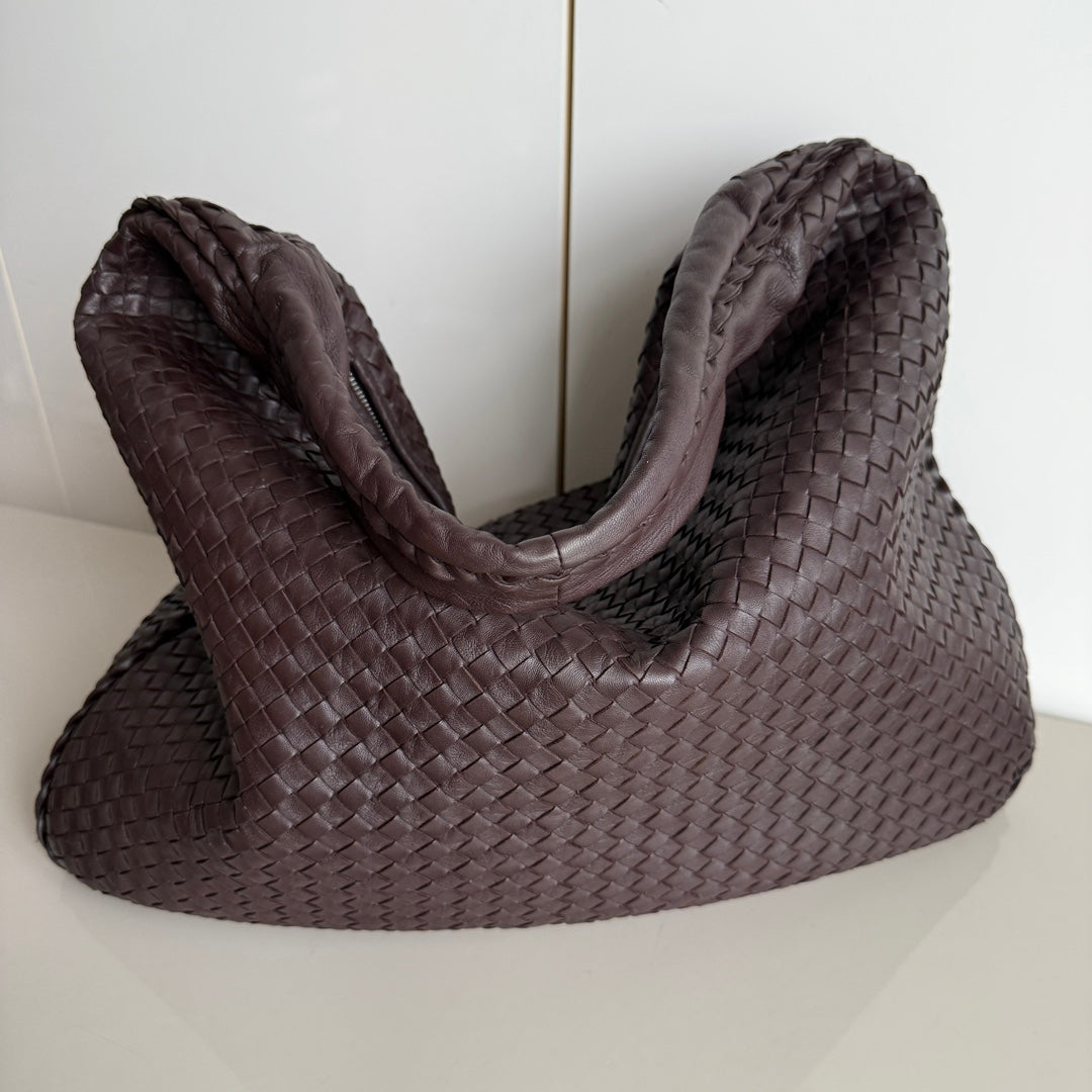 Bottega Veneta Hobo Maxi Dark Chocolate Brown leather 51cm