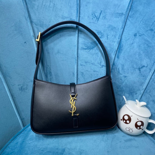 Yves Saint Laurent Hobo Bag In Smooth Black