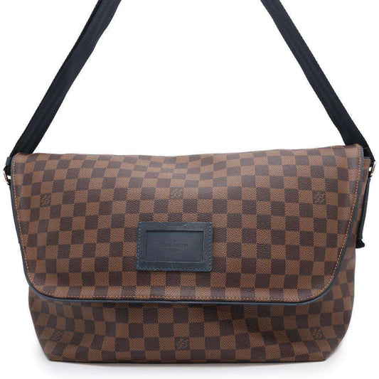 Louis Vuitton Damier Canvas Shoulder Bag