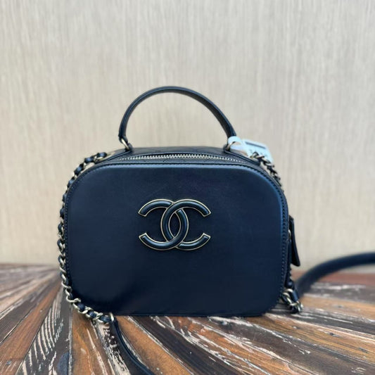 Chanel Crossbody Bag - Lynora Bags