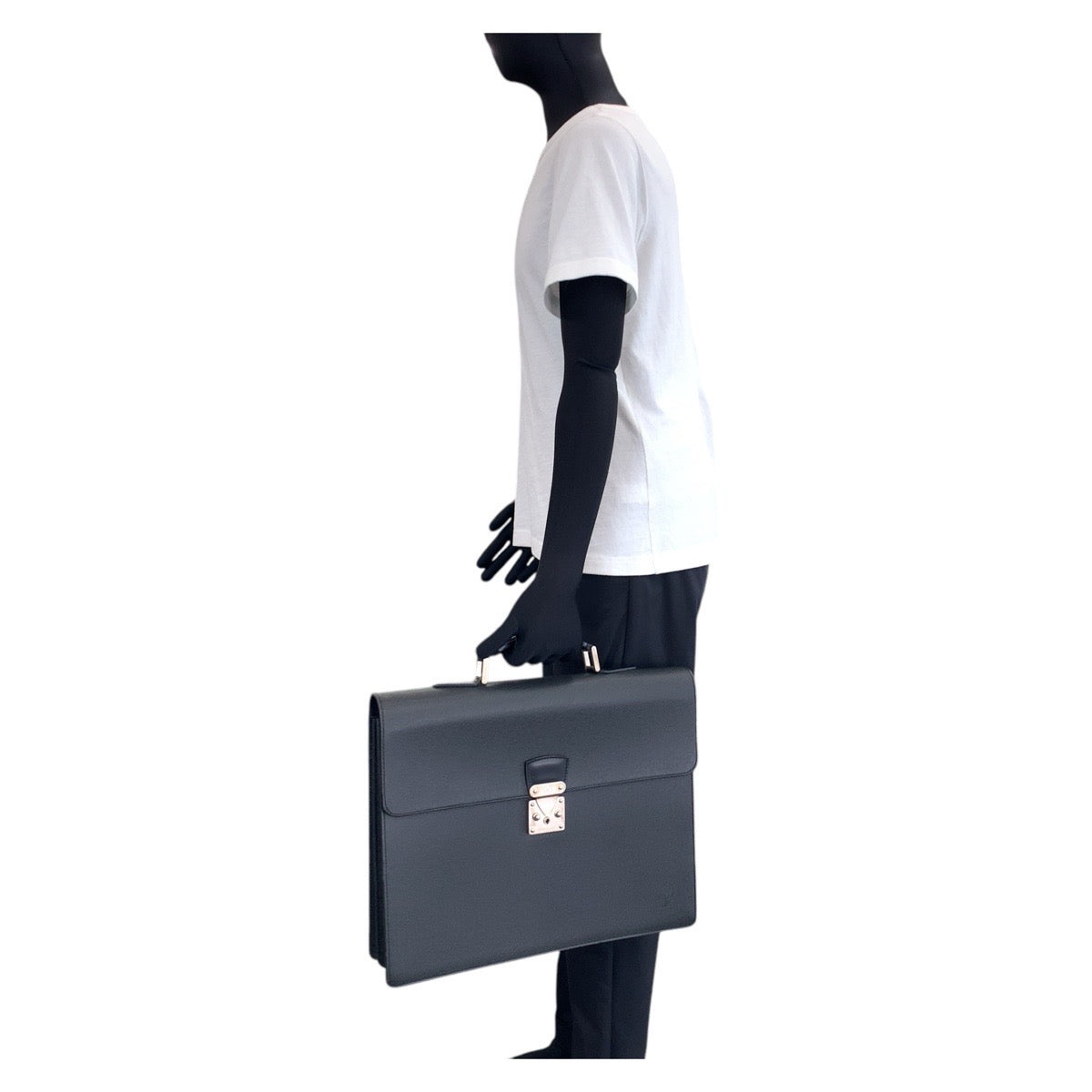 LOUIS VUITTON Business bag M30032 leather Ardoise Black SilverMetal Business bag briefcase Taiga Moscova mens