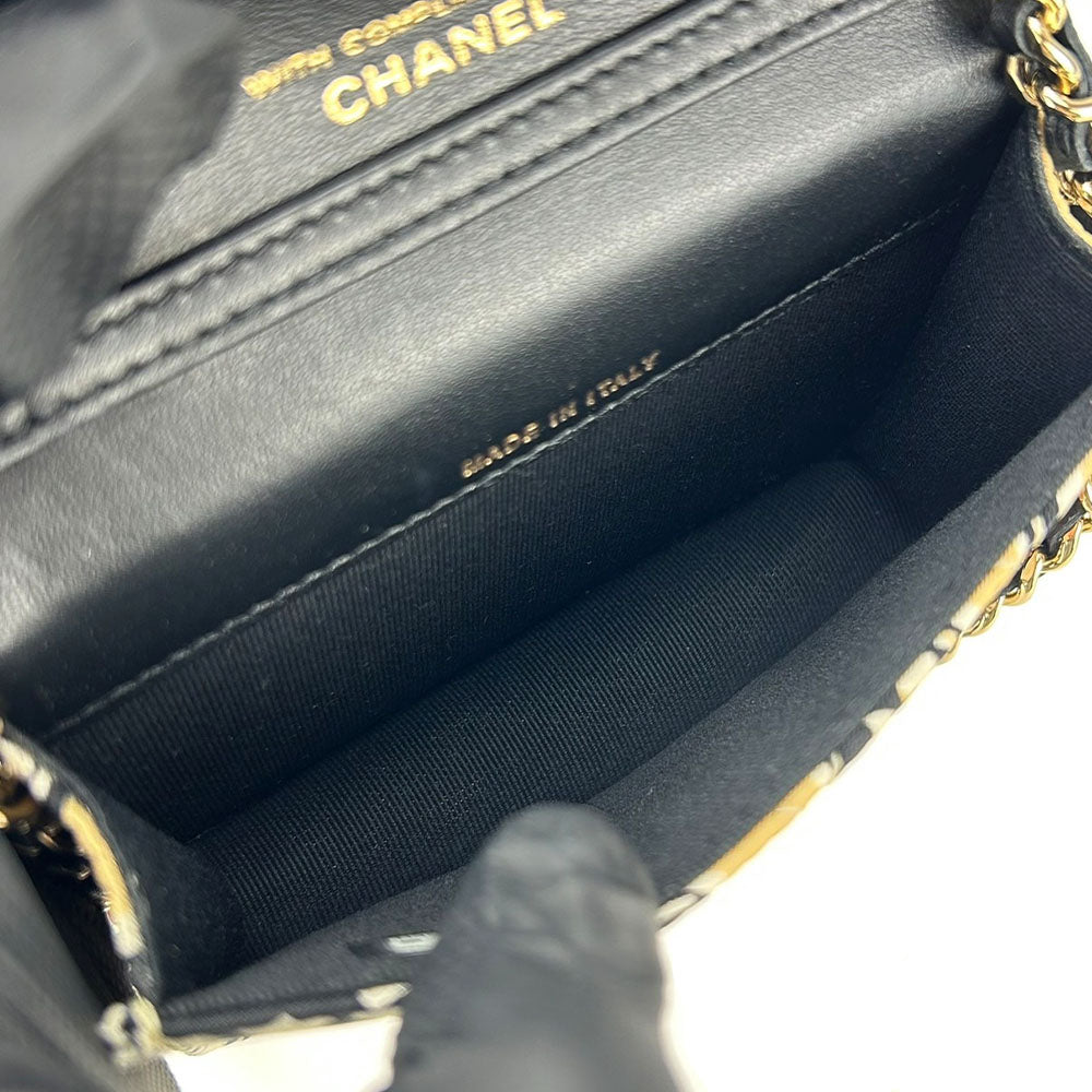 CHANEL Shoulder Bag canvas beige Mini-minimatrasse