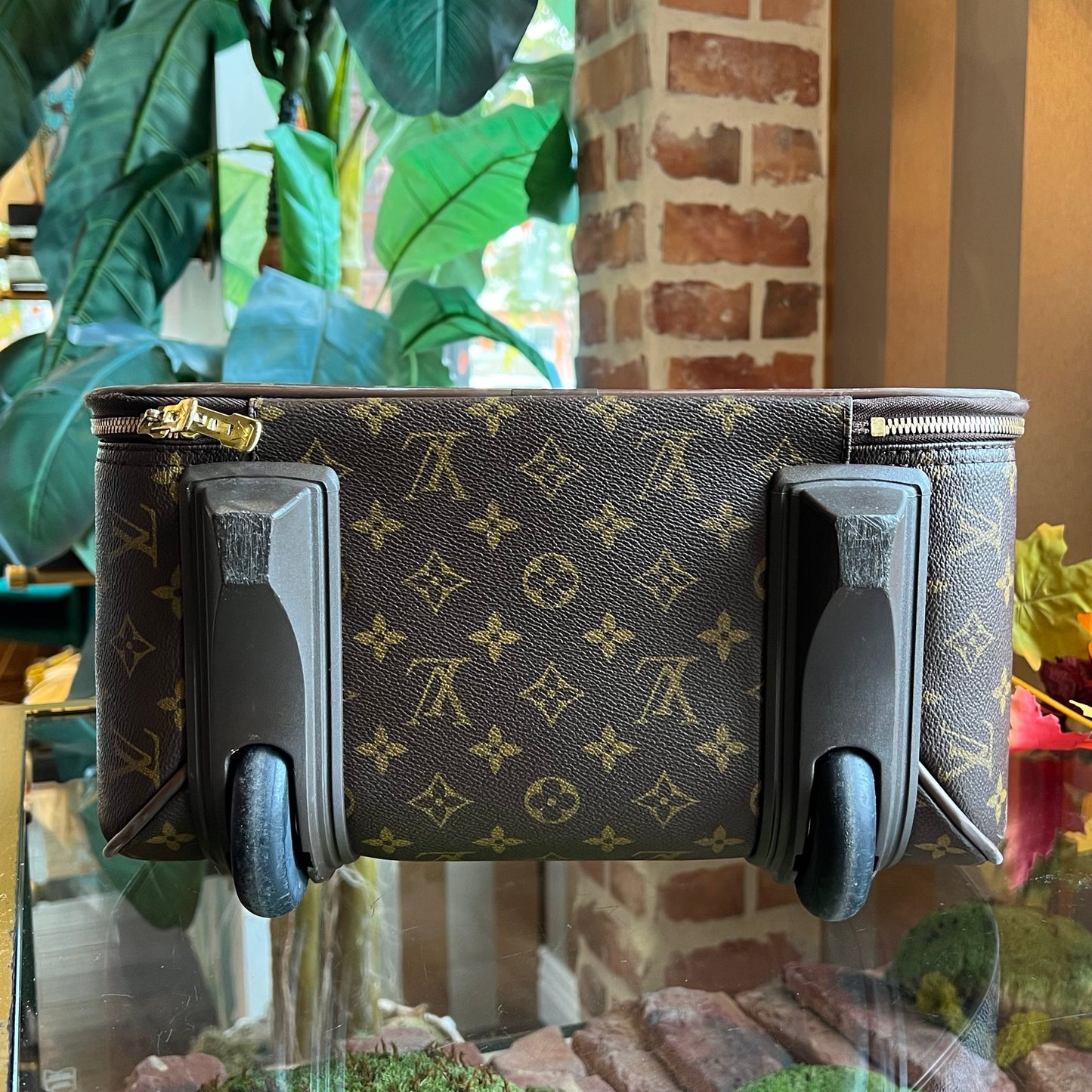 LOUIS VUITTON Pegase 50 Brown Monogram Canvas Suitcase Crossbody