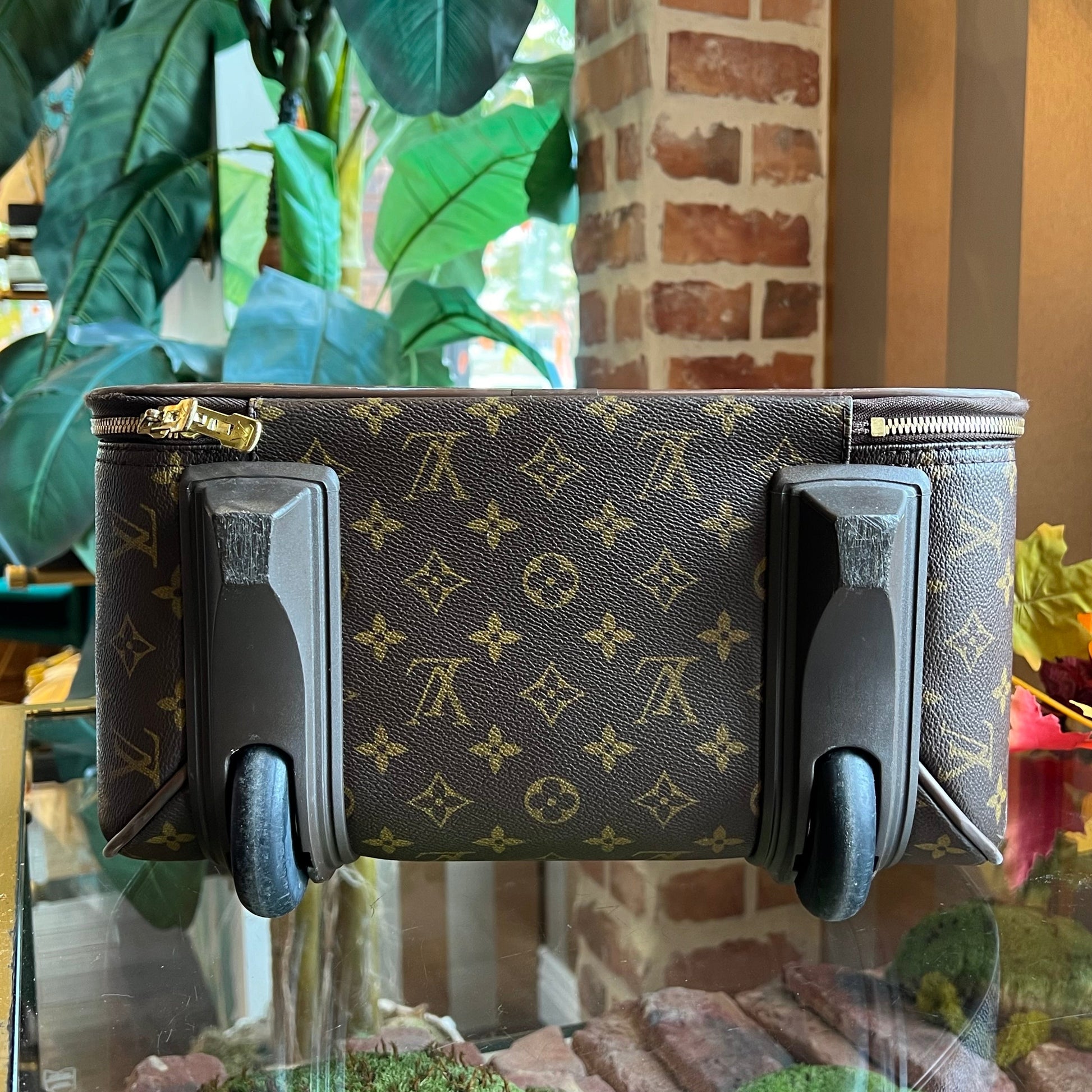 LOUIS VUITTON Pegase 50 Brown Monogram Canvas Suitcase Crossbody