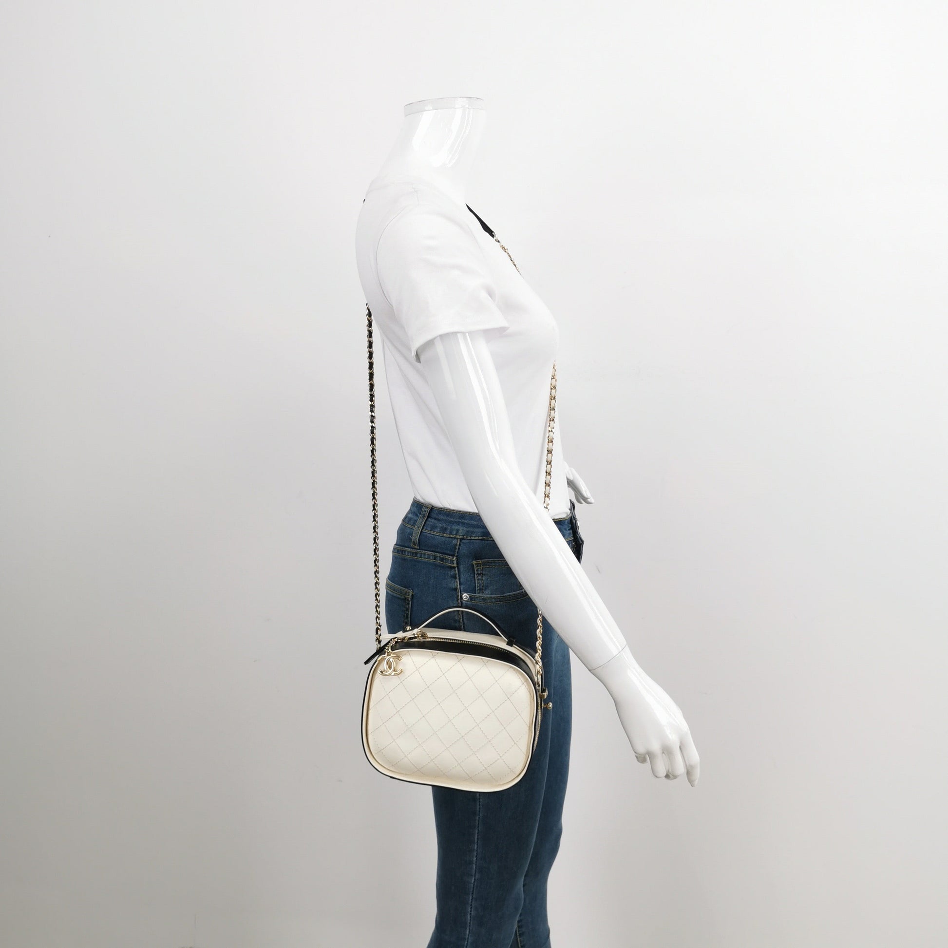 Chanel Crossbody Bag - Lynora Bags