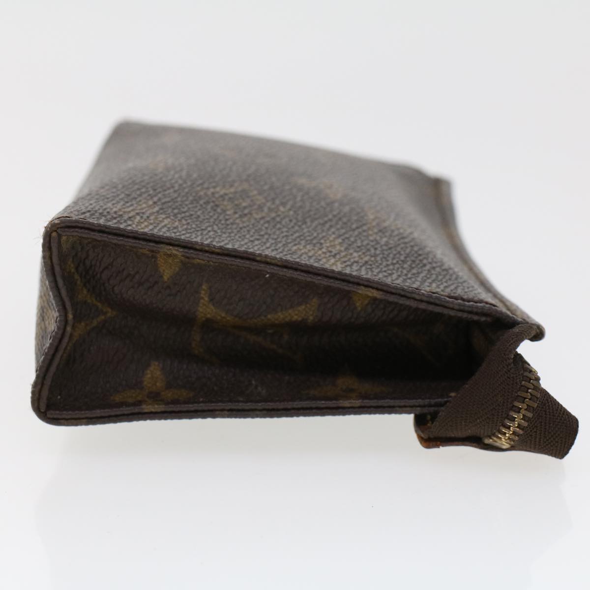 LOUIS VUITTON Monogram Poche Toilette 15 Pouch LV