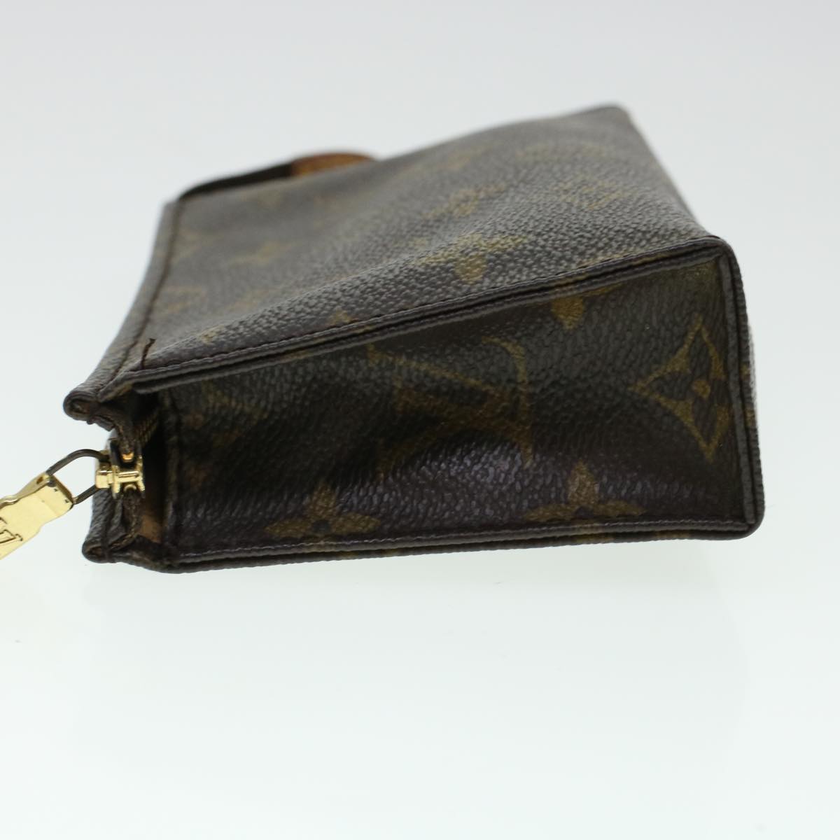 LOUIS VUITTON Monogram Poche Toilette 15 Pouch LV