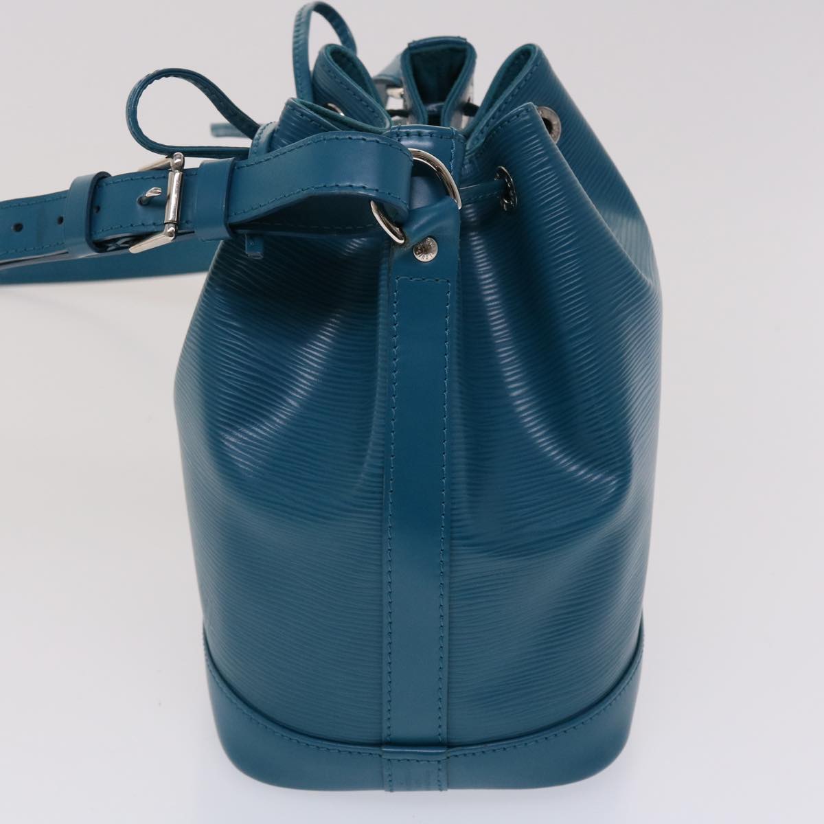 LOUIS VUITTON Epi Noe BB Shoulder Bag Light Blue Cyan LV Auth