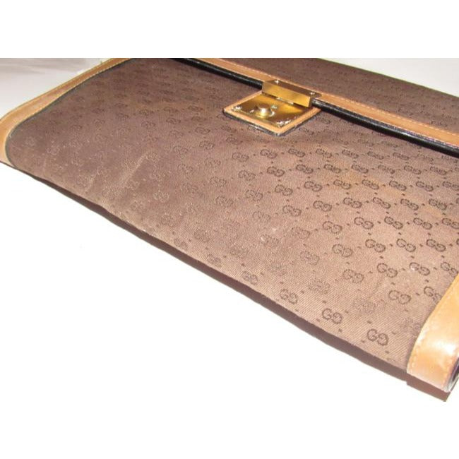 Gucci Envelope Leather Mini Clutch