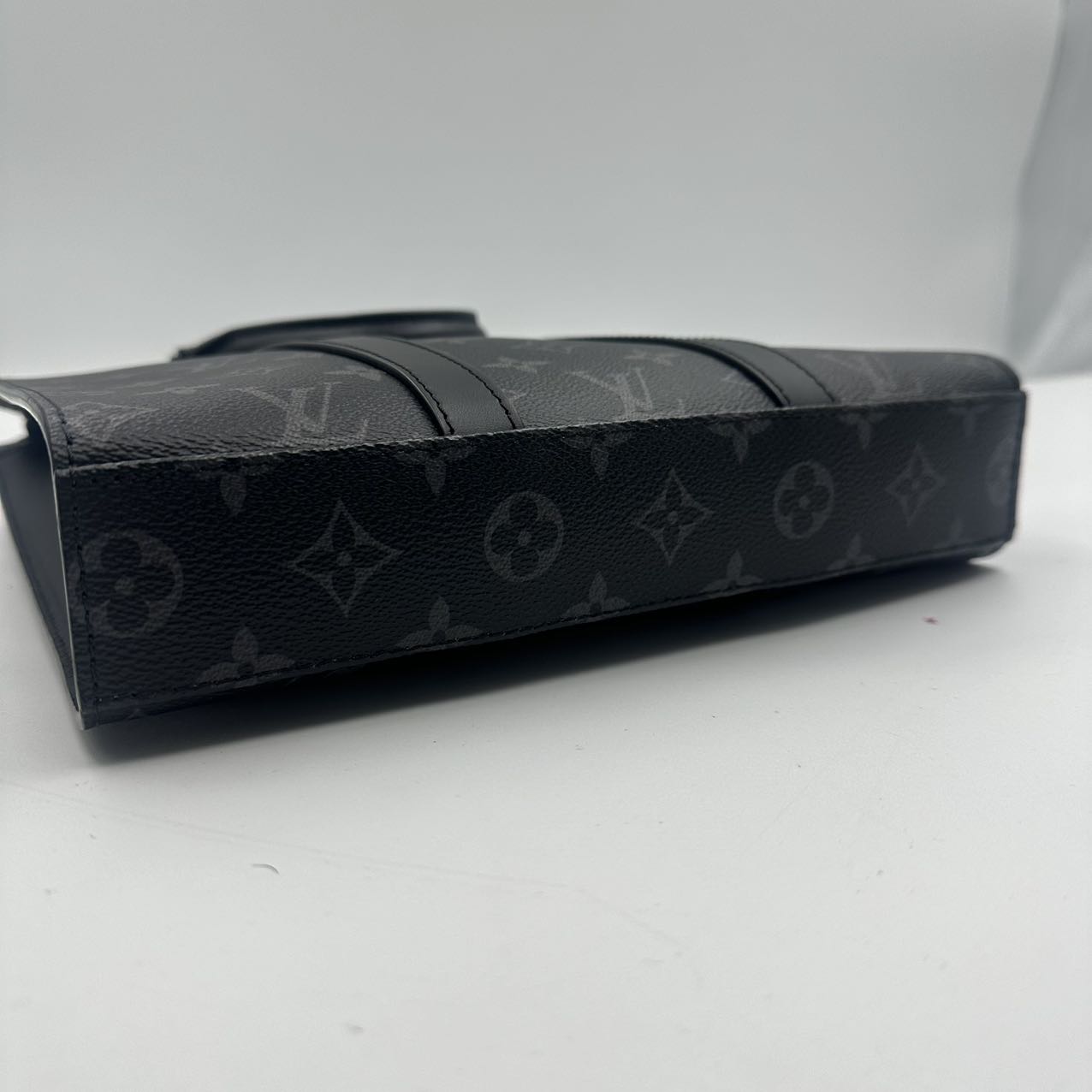 LOUIS VUITTONSac Plat Cross Monogram Eclipse