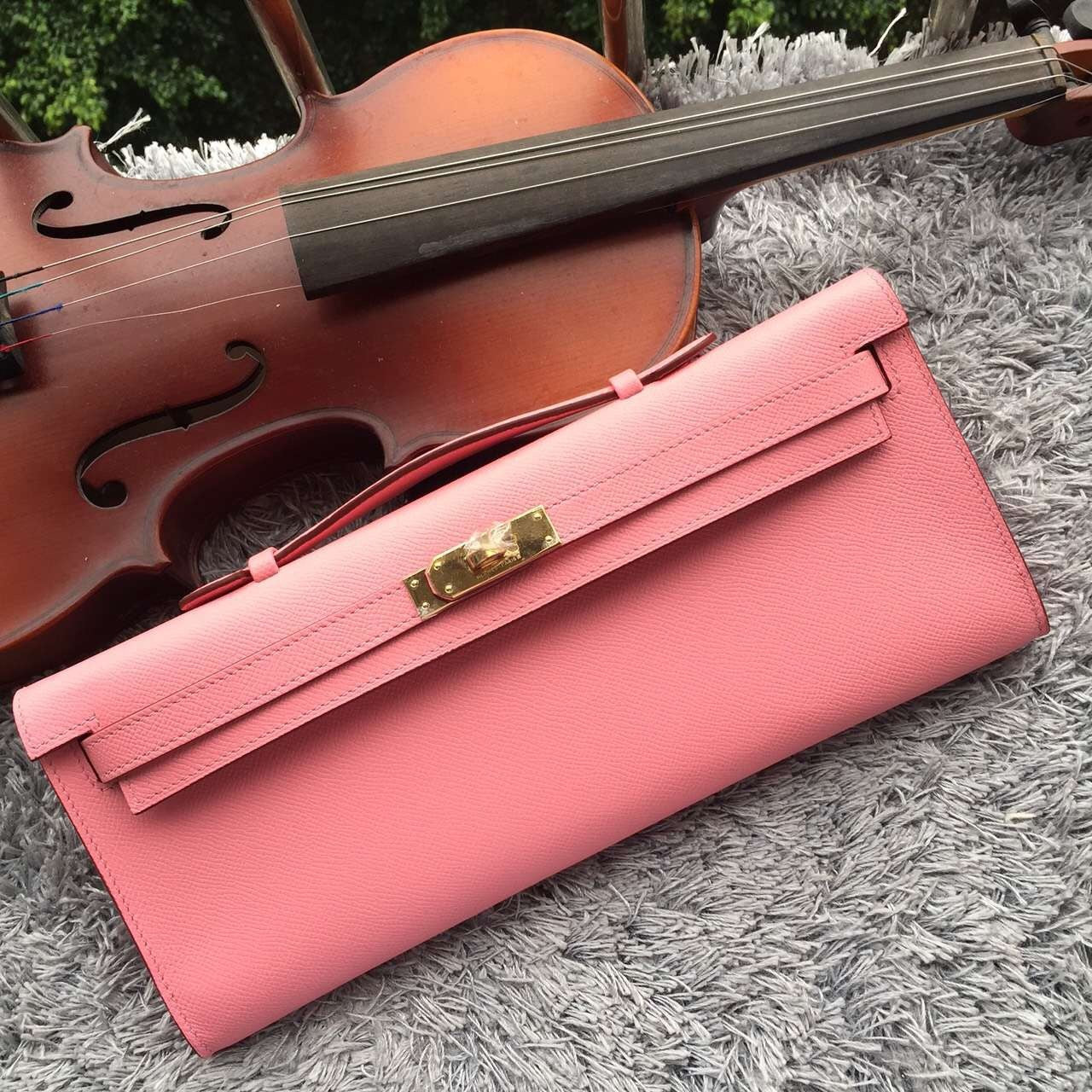 Luxury Hermes Pink Handcrafted Kelly Cut Clutch