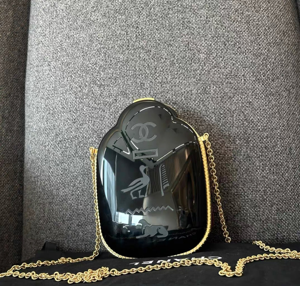 CHANEL SCARAB MINAUDIÃRE BAG 2019 EGYPT PARIS-NEW YORK EVENING CLUTCH