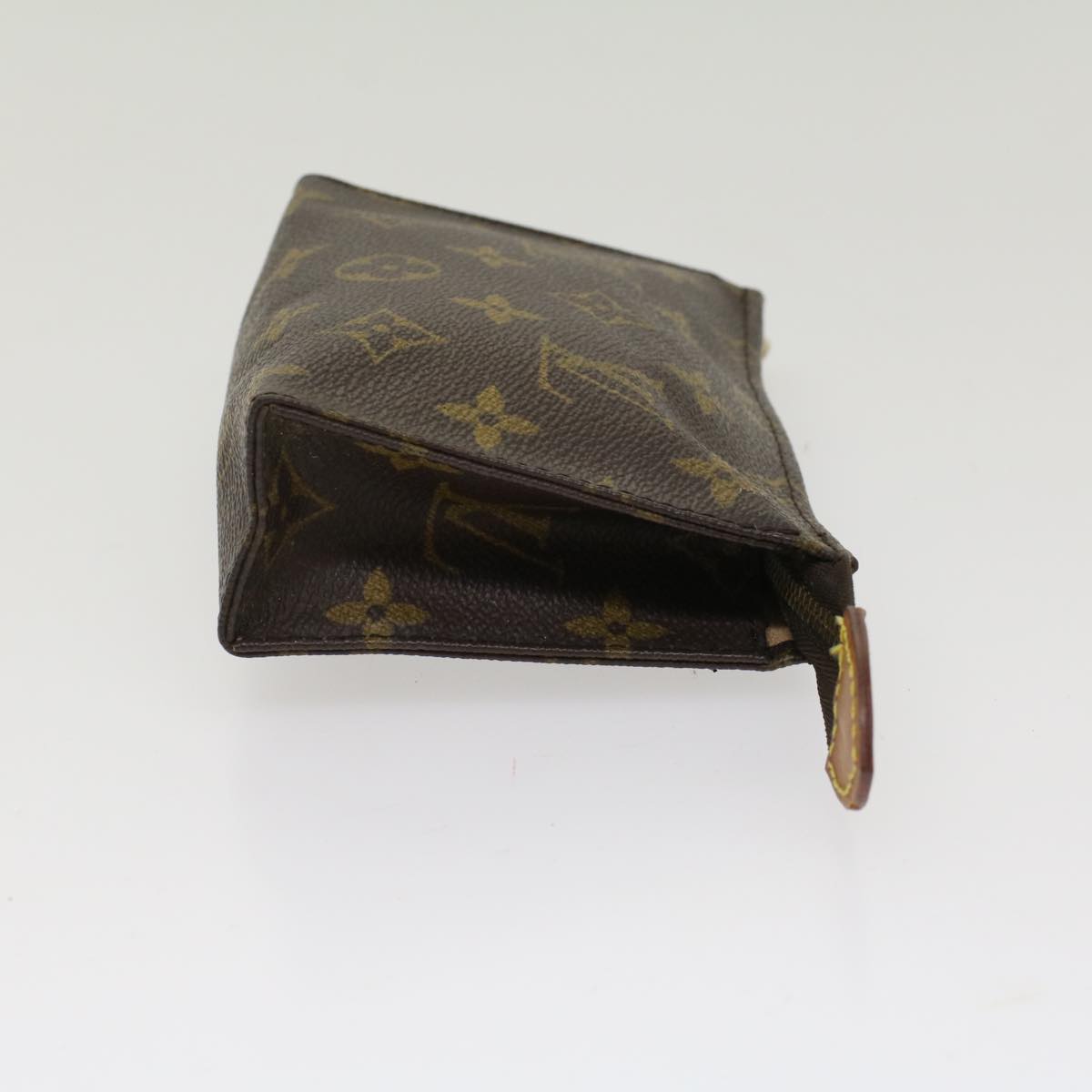 LOUIS VUITTON Monogram Poche Toilette 15 Pouch M47546 LV 48806