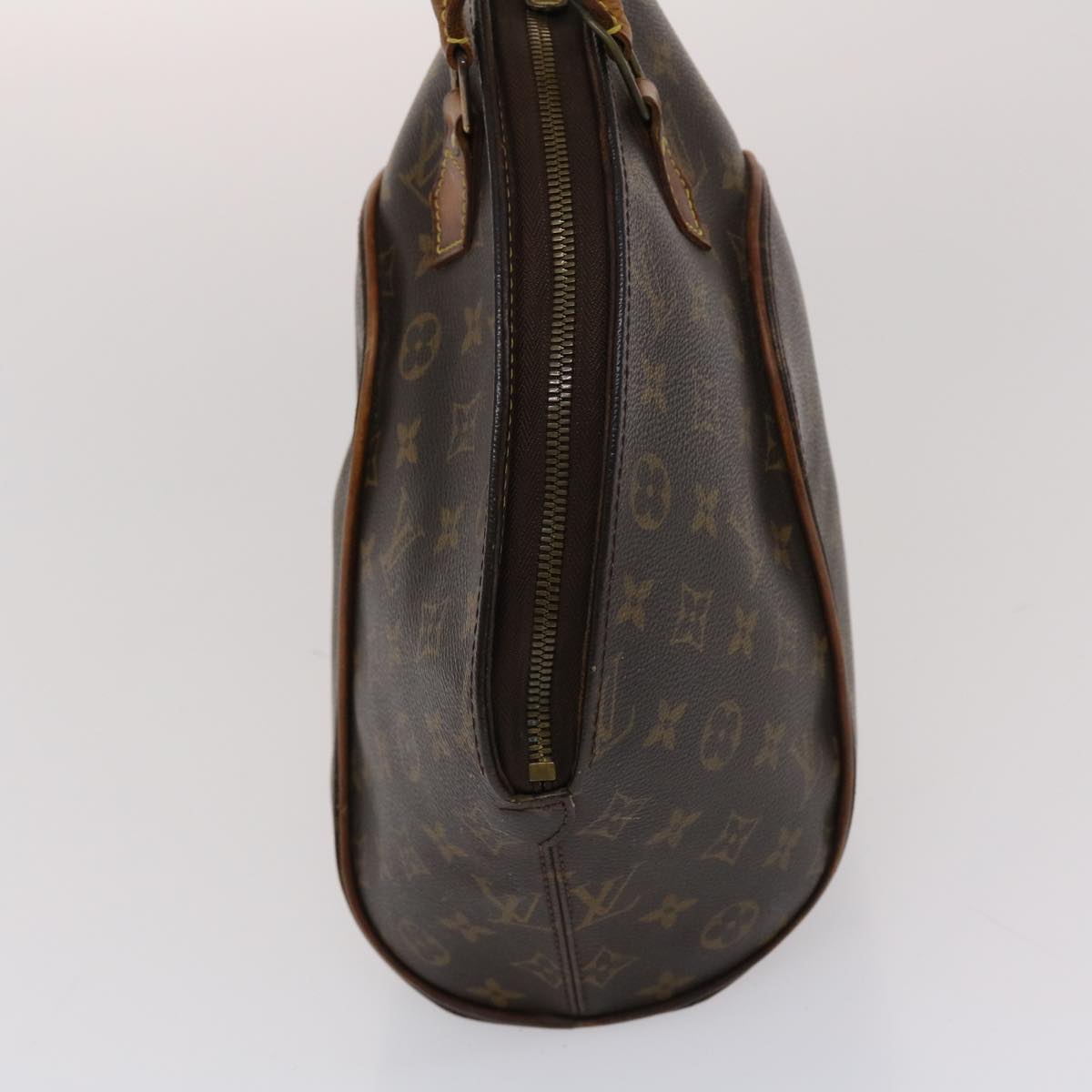 LOUIS VUITTON Monogram Ellipse MM Hand Bag LV