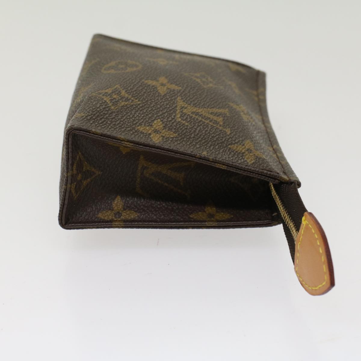 LOUIS VUITTON Monogram Poche Toilette 15 Pouch M47546 LV 49153