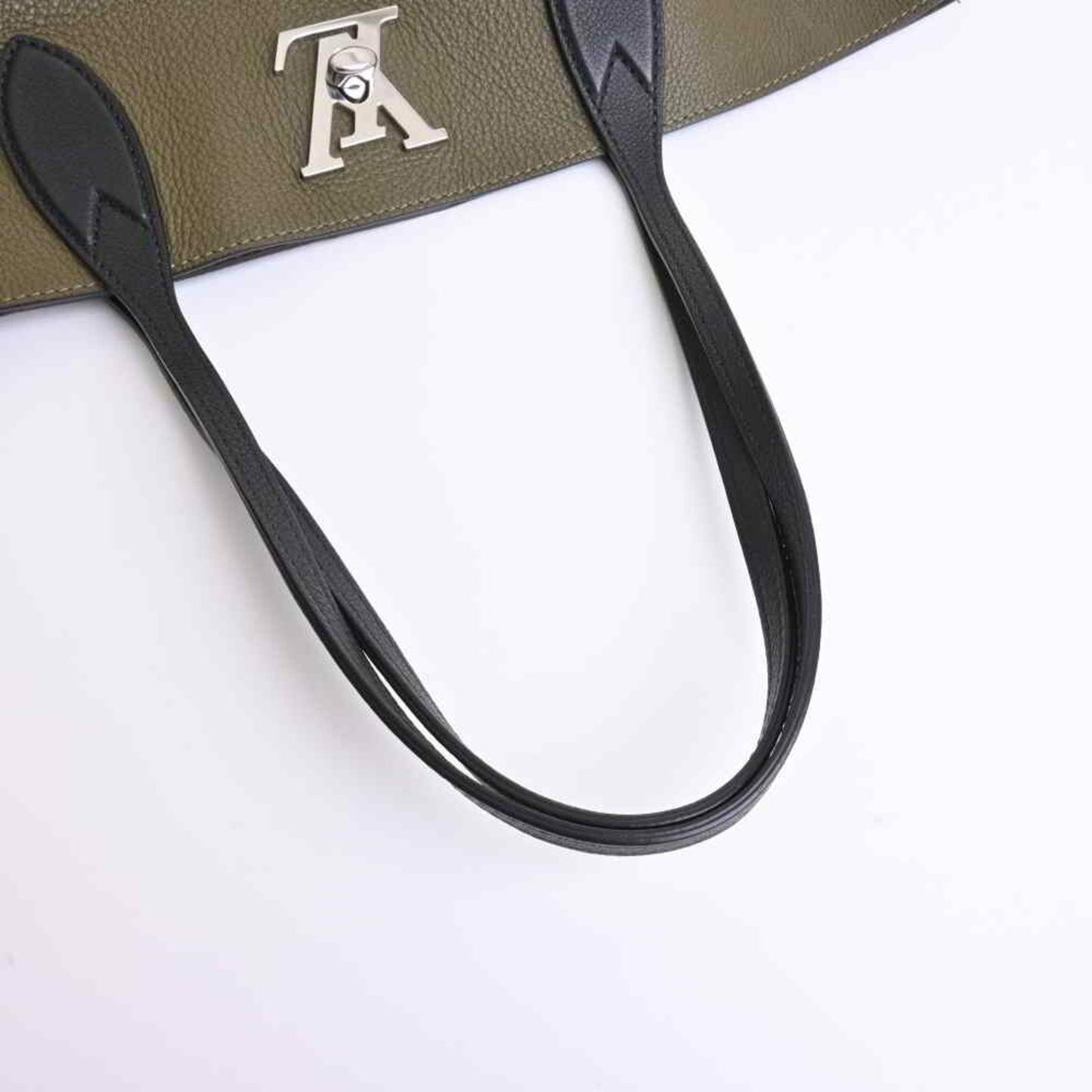 Louis Vuitton Green Leather handbag bag