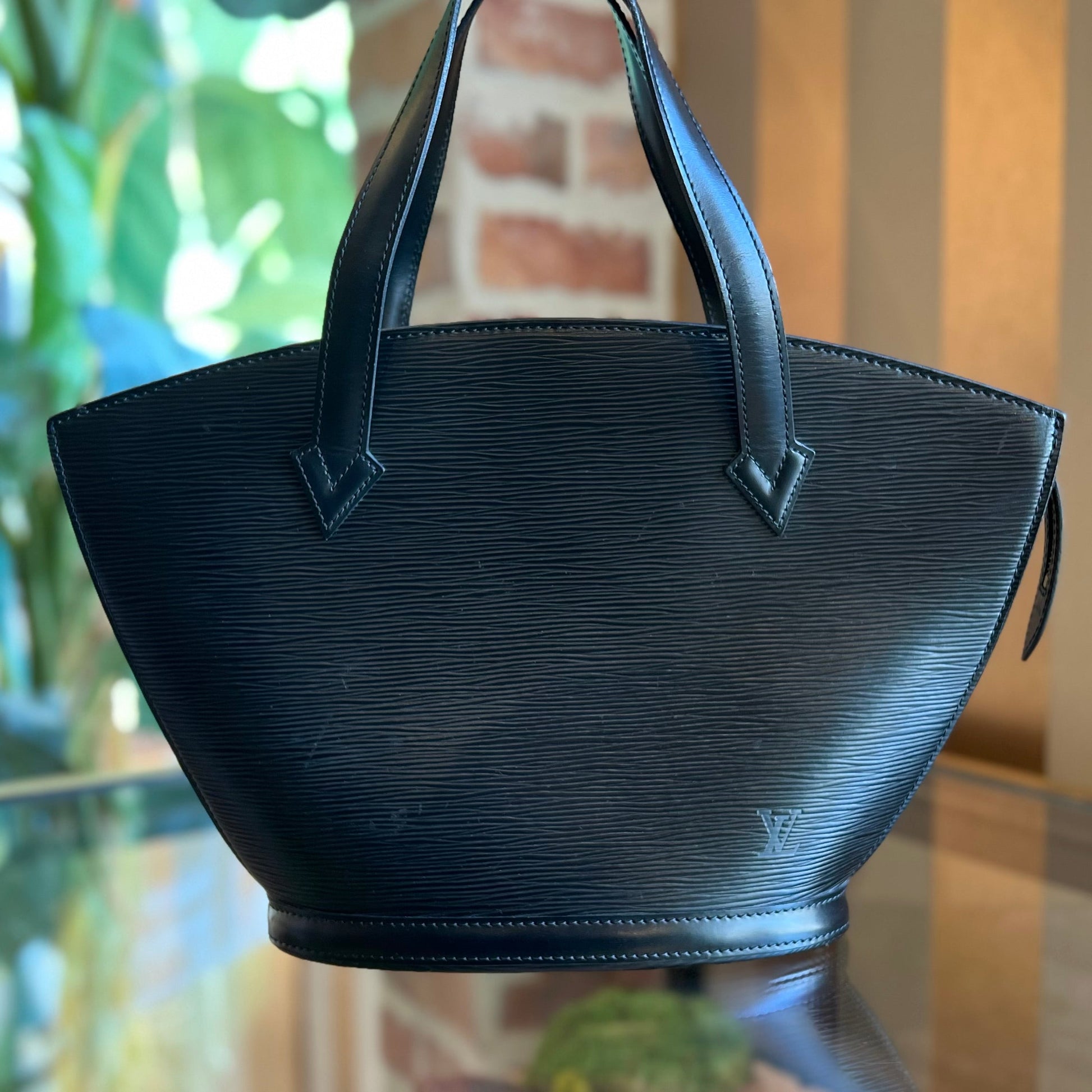 LOUIS VUITTON Saint Jacques PM Epi Black Crossbody