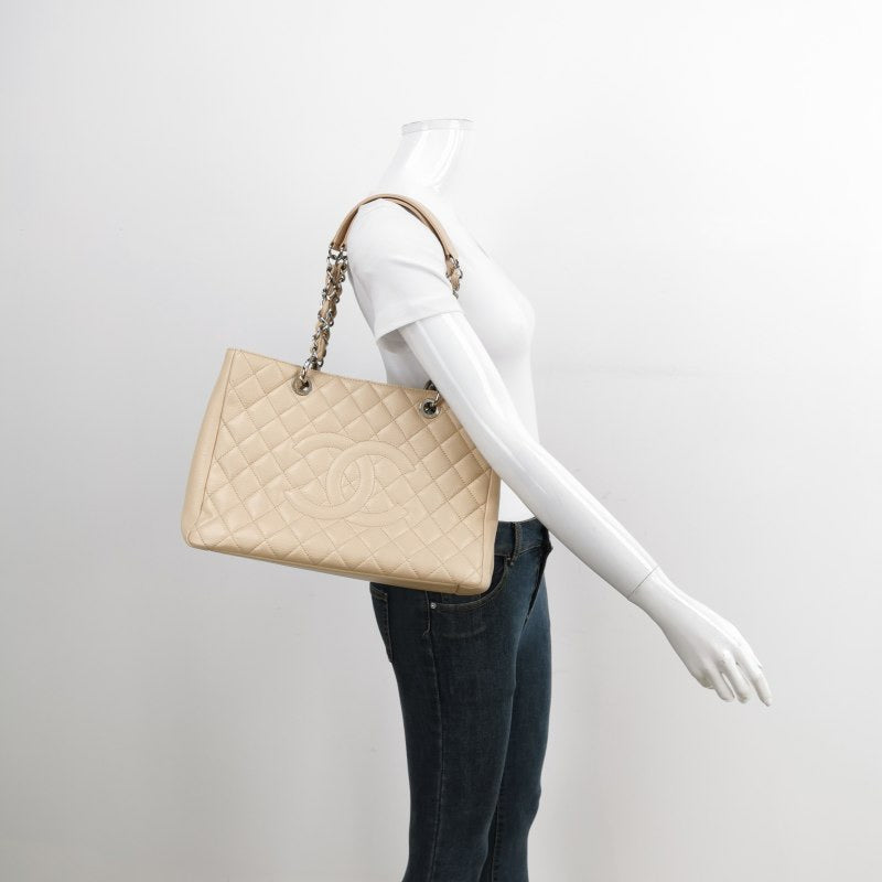 Chanel Tote Bag - Lynora Bags