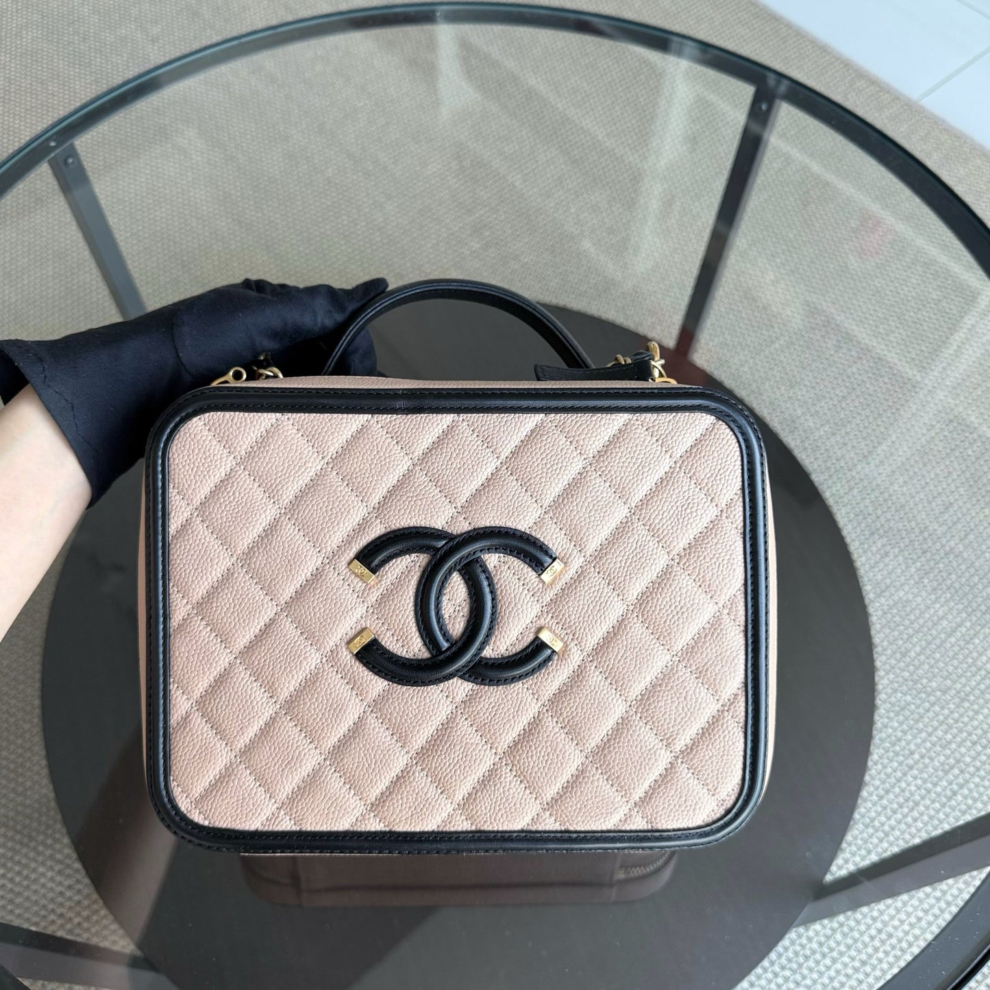 Chanel Camera Filigree Box Bag Large - Caviar Quilted Grained Calfskin Black Beige Gold Hardware Series 23