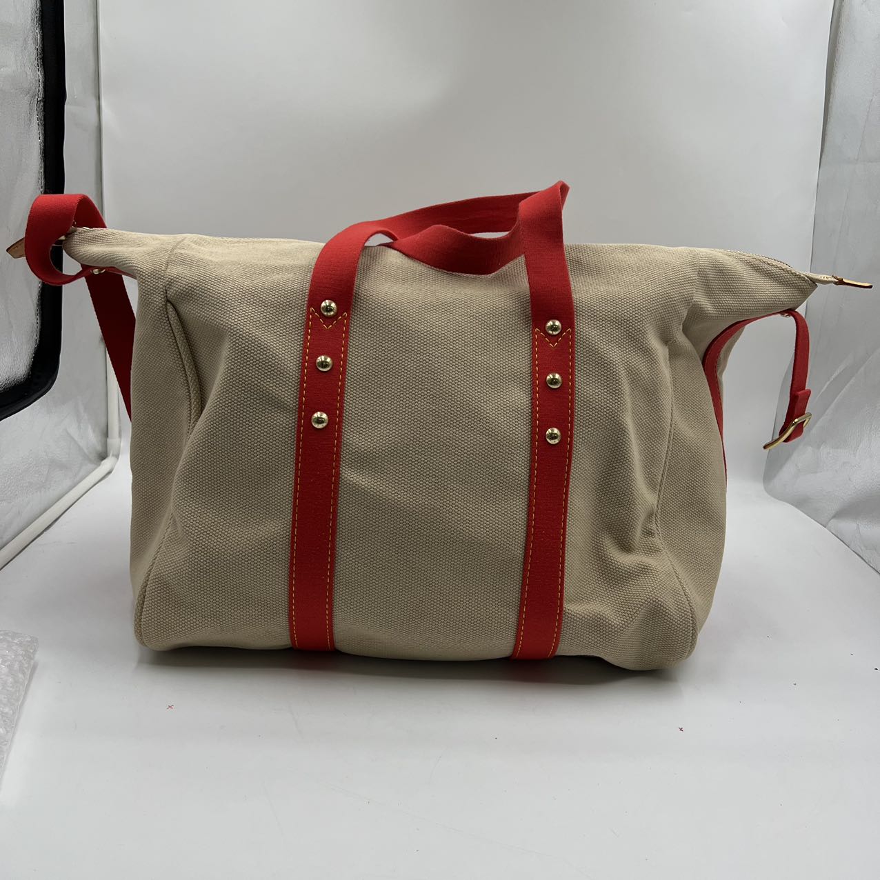 LOUIS VUITTONSac Weekend Beige M40029