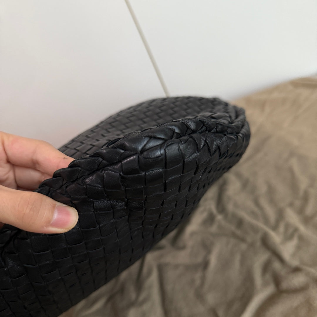 Bottega Veneta Veneta Hobo Maxi Black Leather 51cm