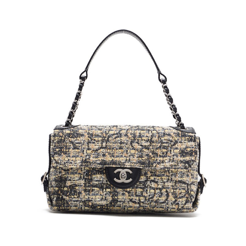 Chanel Camelia Turnrock Chain Shooter Tweed Black Multicolor Silver G Shooter Bag Shooter Bag Lady Hybrid ShipSS escence Online