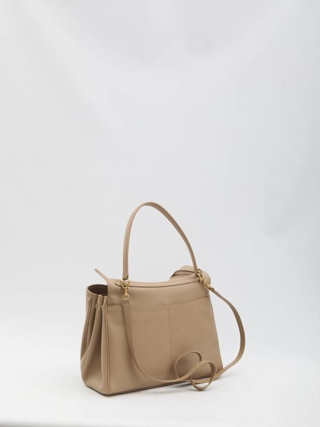 Luxury Balenciaga Trending 2026 Medium Rodeo bag