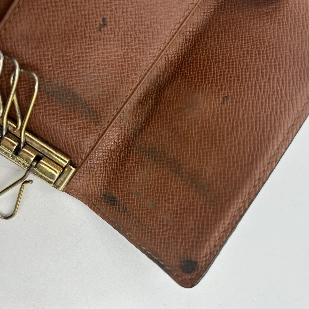 LOUIS VUITTON Key Case