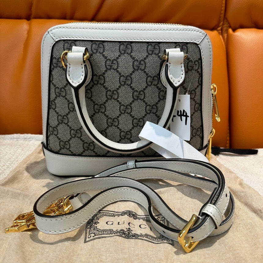 Gucci Leather Handbag Style 5