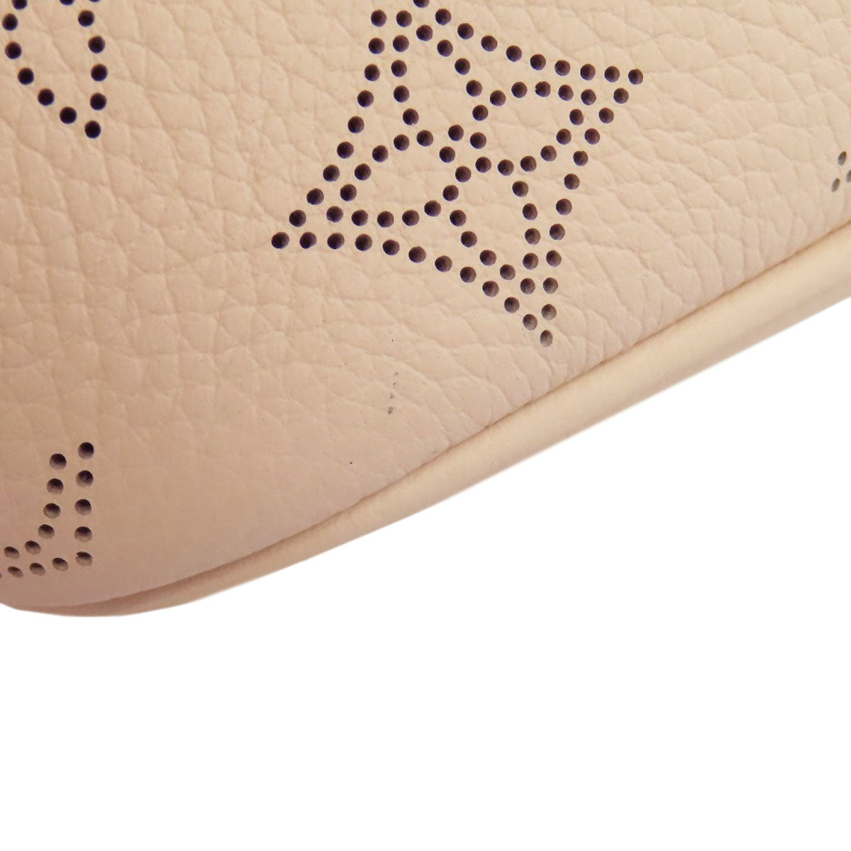LOUIS VUITTON Handbag M21909 Mahina leather beige Blossom PM Women