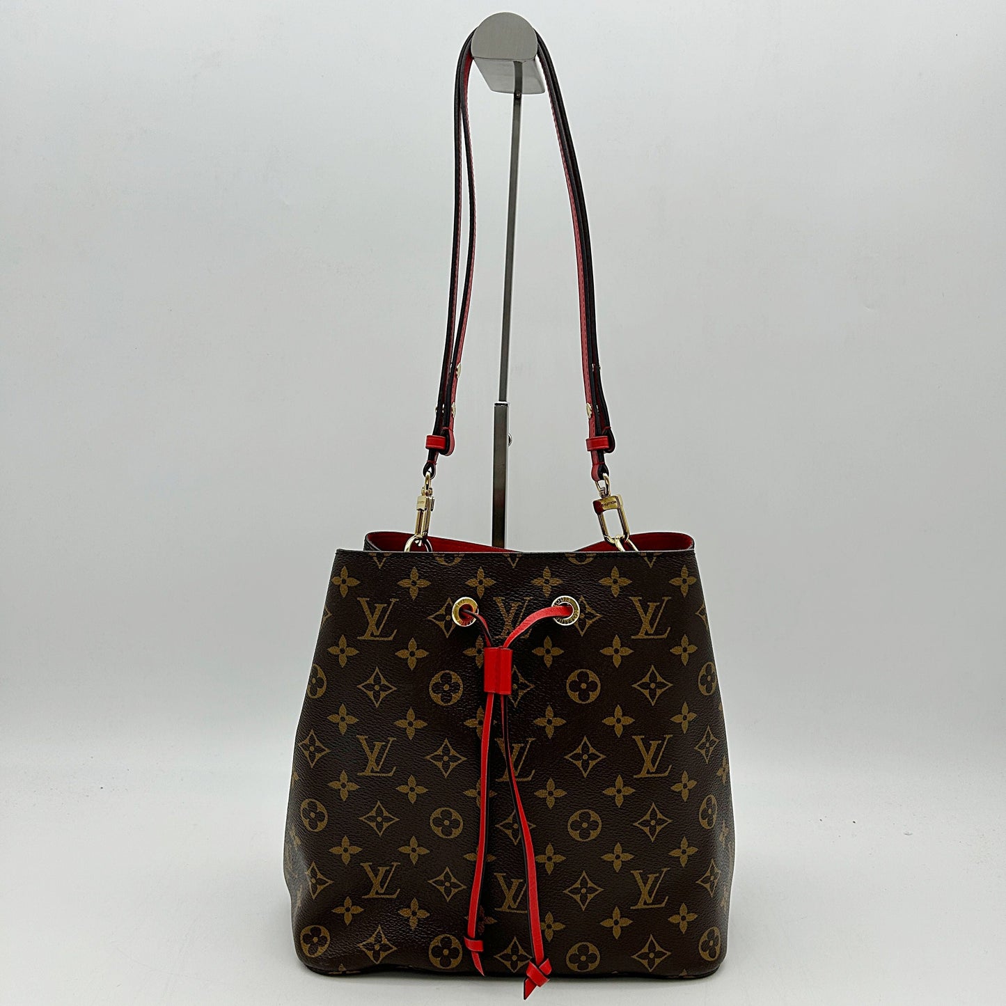 Louis Vuitton LV Monogram NÃ©onoÃ© MM - Brown Bucket Bags, Handbags LA27913