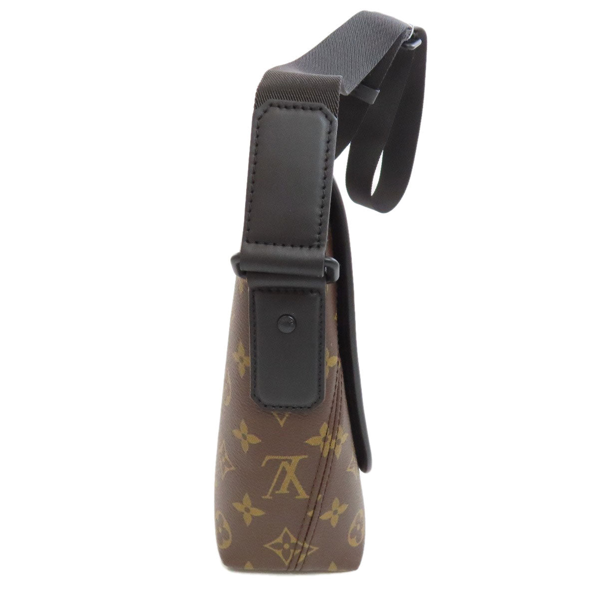 LOUIS VUITTON Shoulder Bag Monogram macacer Brown Magnetic messenger Women