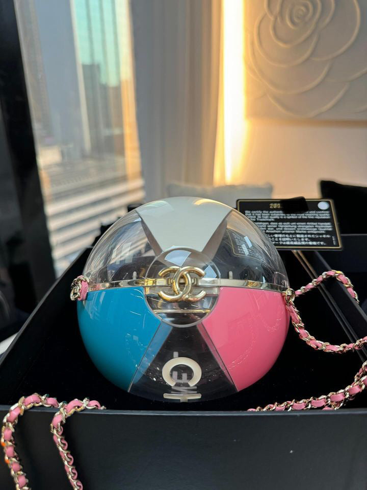 Rare Chanel 2019 Runway White Blue Pink Clear Round Beach Ball Evening Shoulder Bag full set with original box