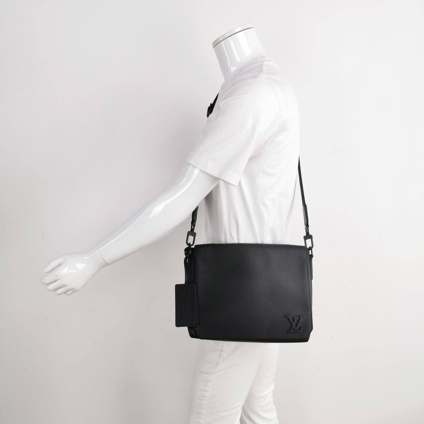 Louis Vuitton Takeoff Leather Crossbody Bag 250502781175759