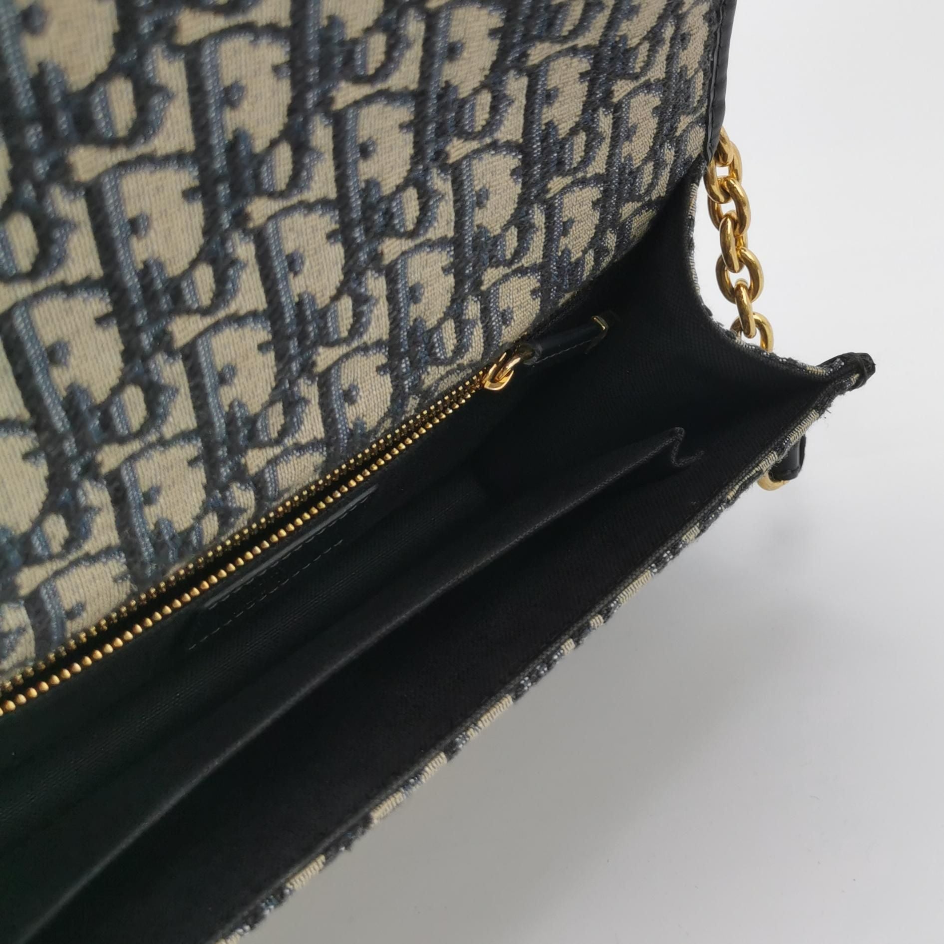 Dior 30Montaigne Medium Bag in Oblique Canvas and Leather 250423781161924