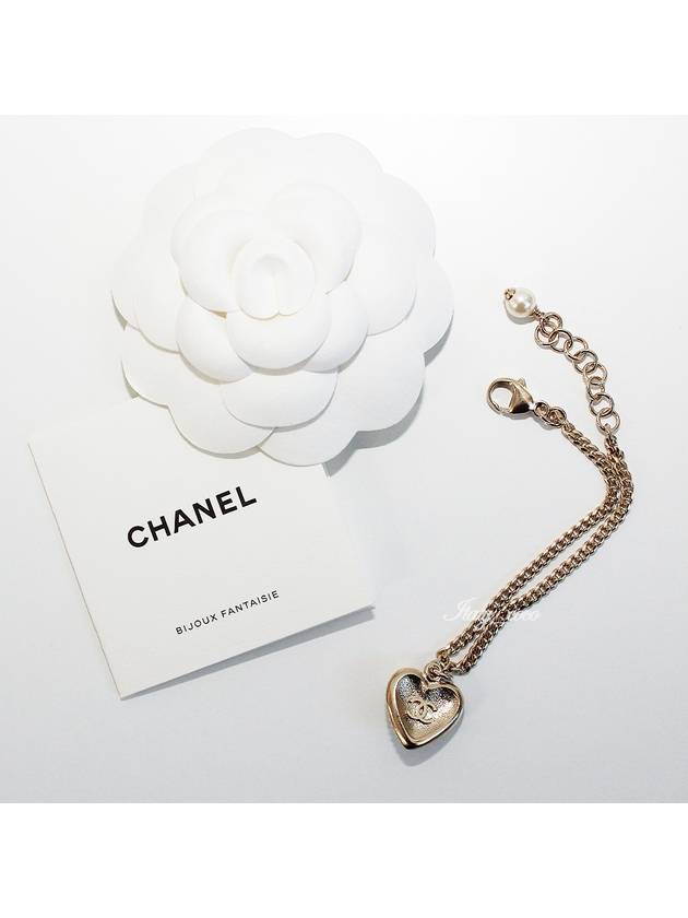 Chanel Handbag - Lynora Bags
