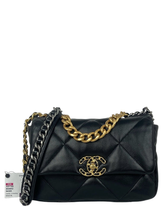 Chanel NWT Black Lambskin Quilted Medium 19 Bag