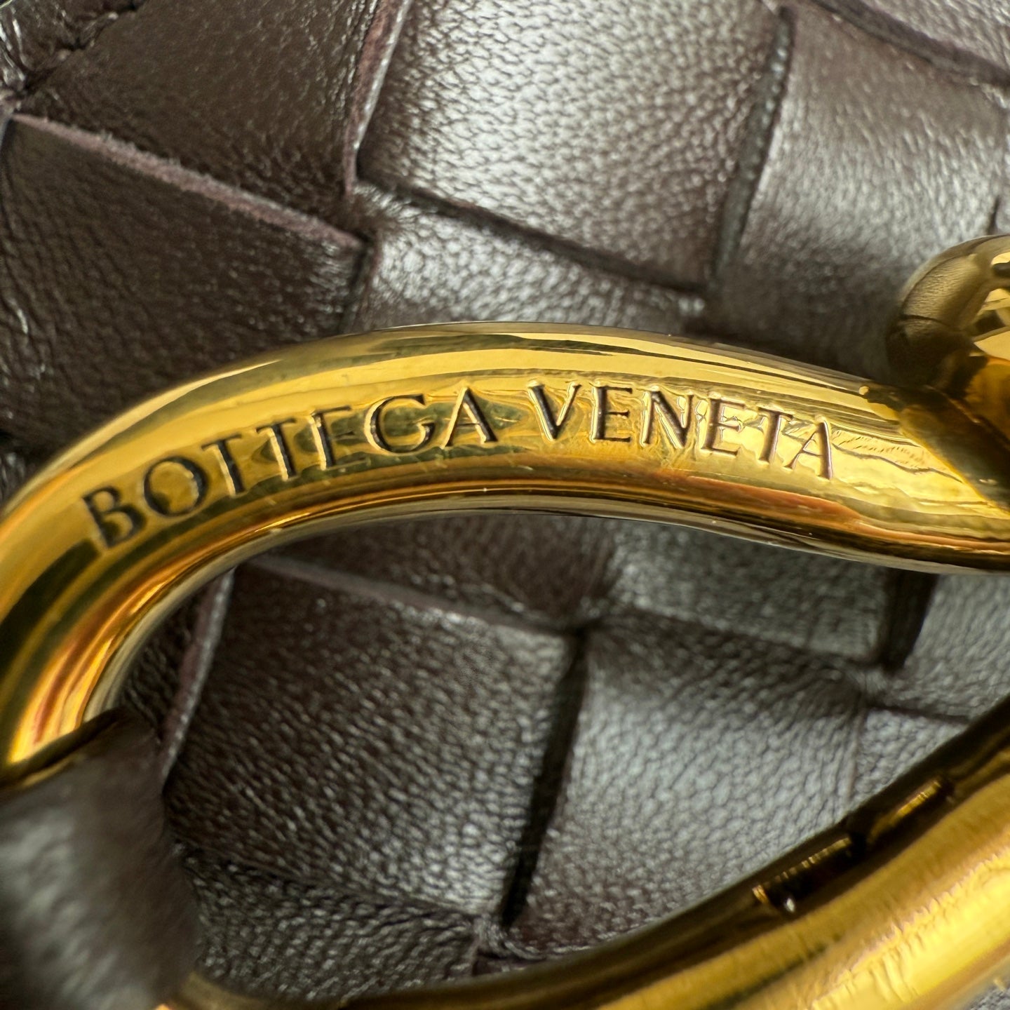 Bottega Veneta Small Andiamo Fondant Dark Chocolate Brown Intrecciato Handbag