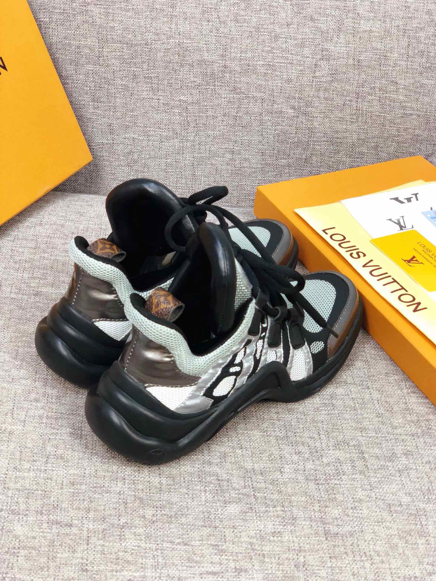 Louis Vuitton Archlight Black Green Sneaker