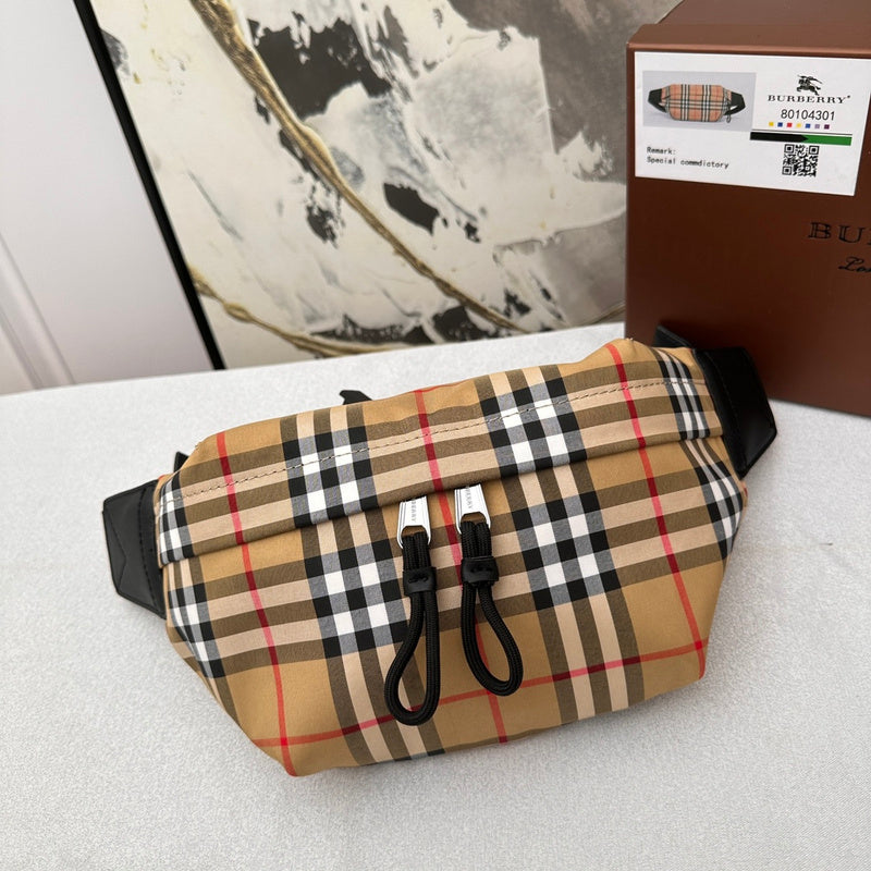 Burberry Bags 376