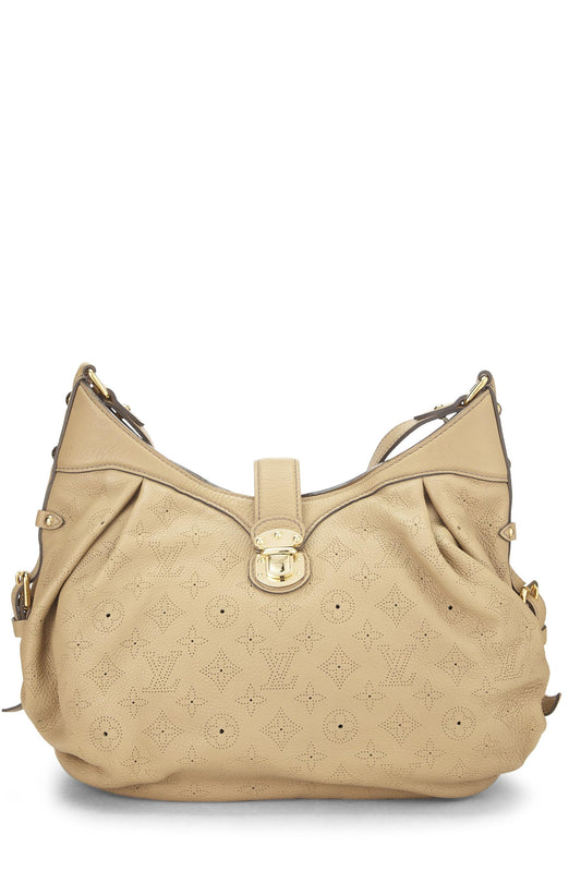 Louis Vuitton, Beige Monogram Mahina Leather XS, Beige