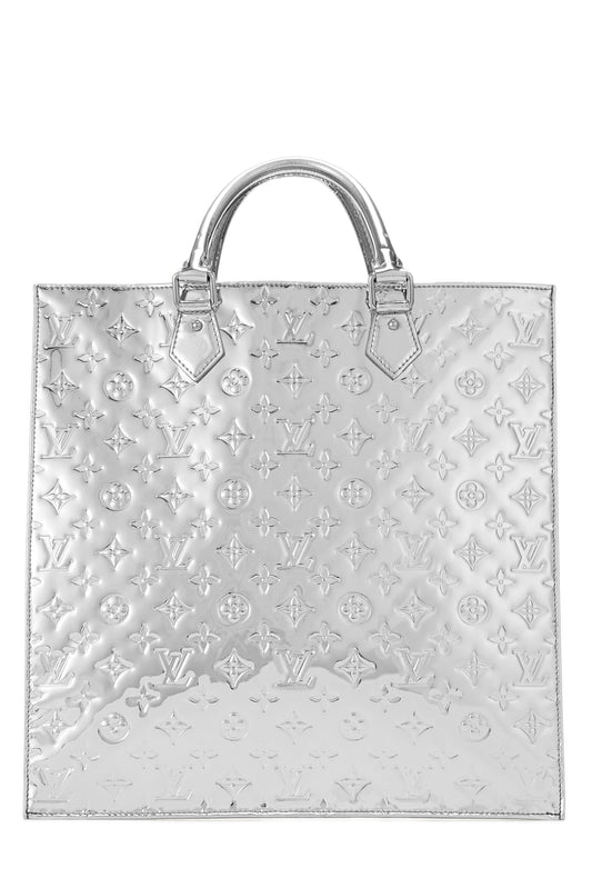 Louis Vuitton, Silver Monogram Miroir Sac Plat, Silver