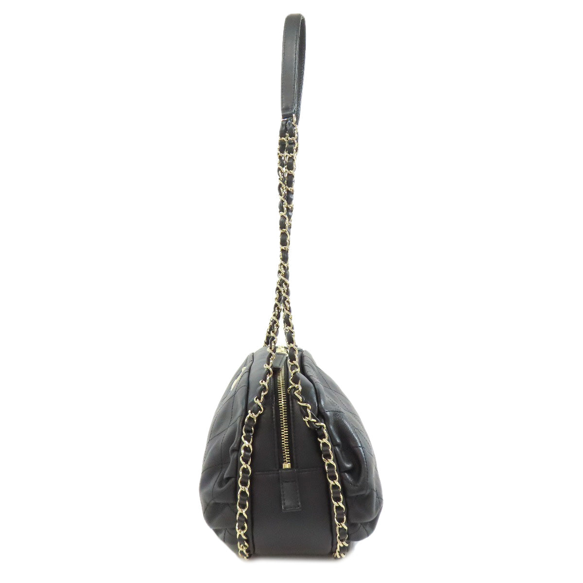 CHANEL Shoulder Bag lambskin black Matelasse Gold Metal