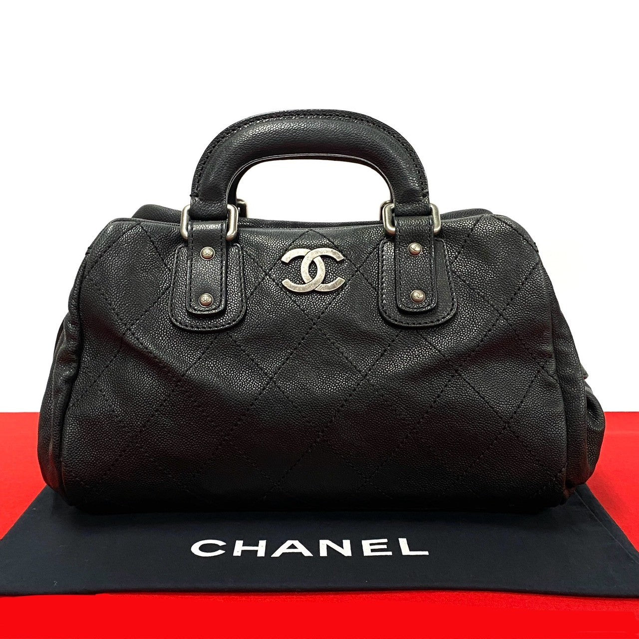 CHANEL Boston Duffel bag Matt caviar skin black Matrasse