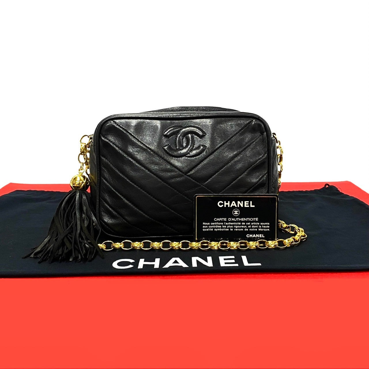 CHANEL Shoulder Bag lambskin black Matrasse