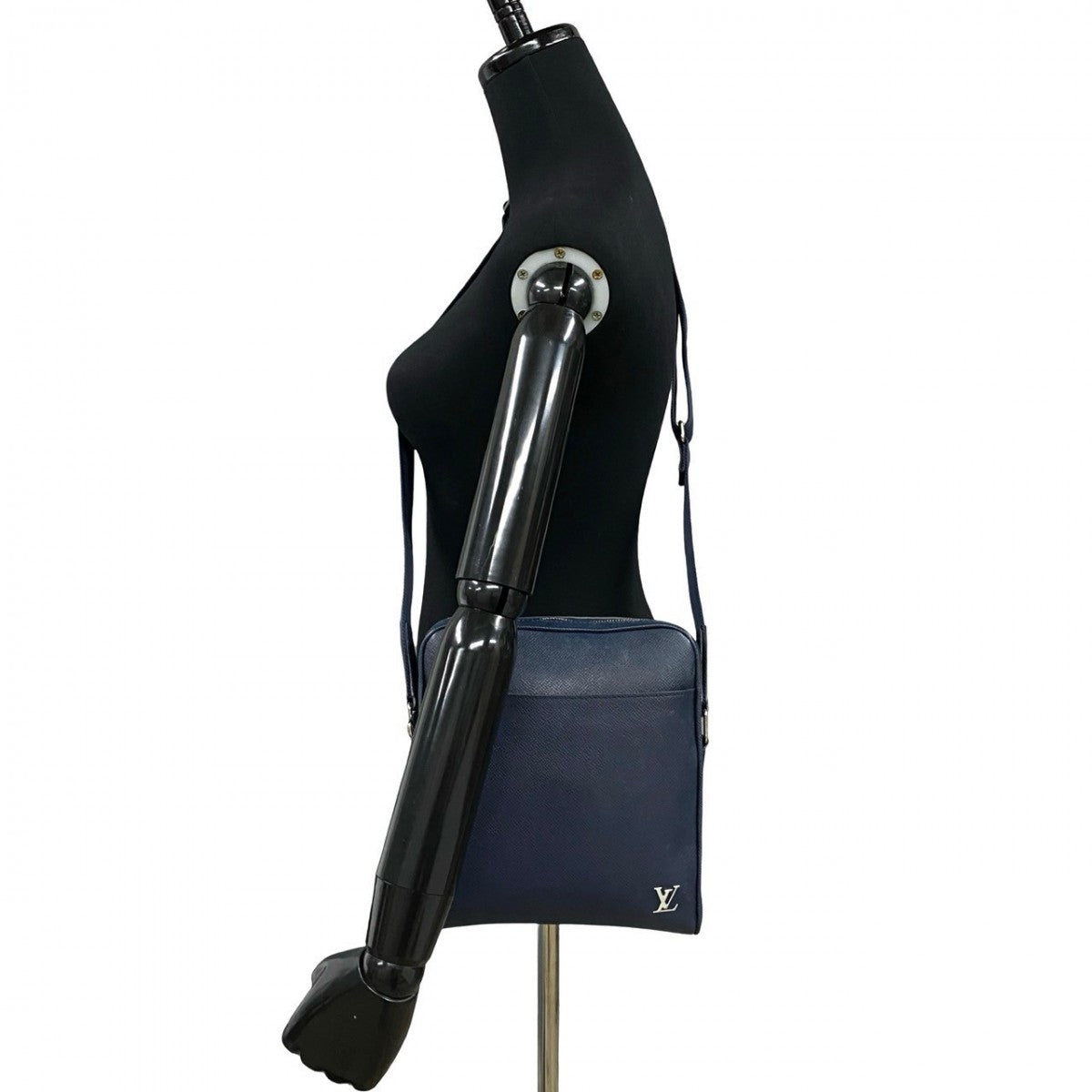 LOUIS VUITTON Shoulder Bag leather Navy Taiga Messenger PPM mens